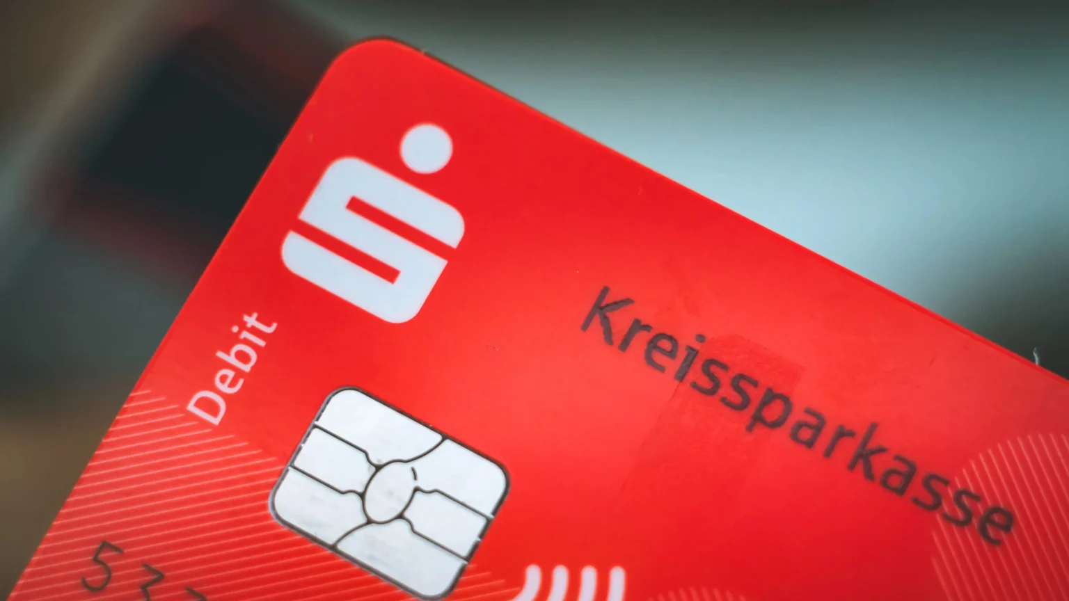 Sparkasse lança S-Neo: corretagem barata no app mira 20 milhões de usuários