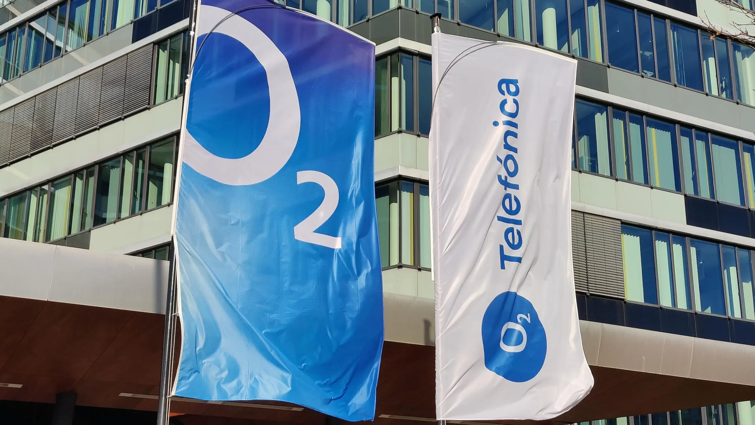 O2 define data para desligar rede 2G na Alemanha e pressiona usuários de celulares antigos