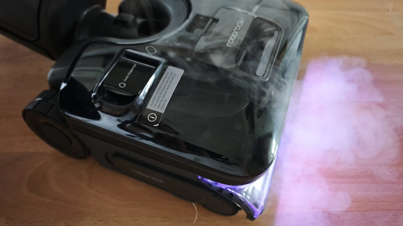 Roborock F25 Steam chega com mais vapor, 25 000 Pa de sucção e até 80 min de bateria