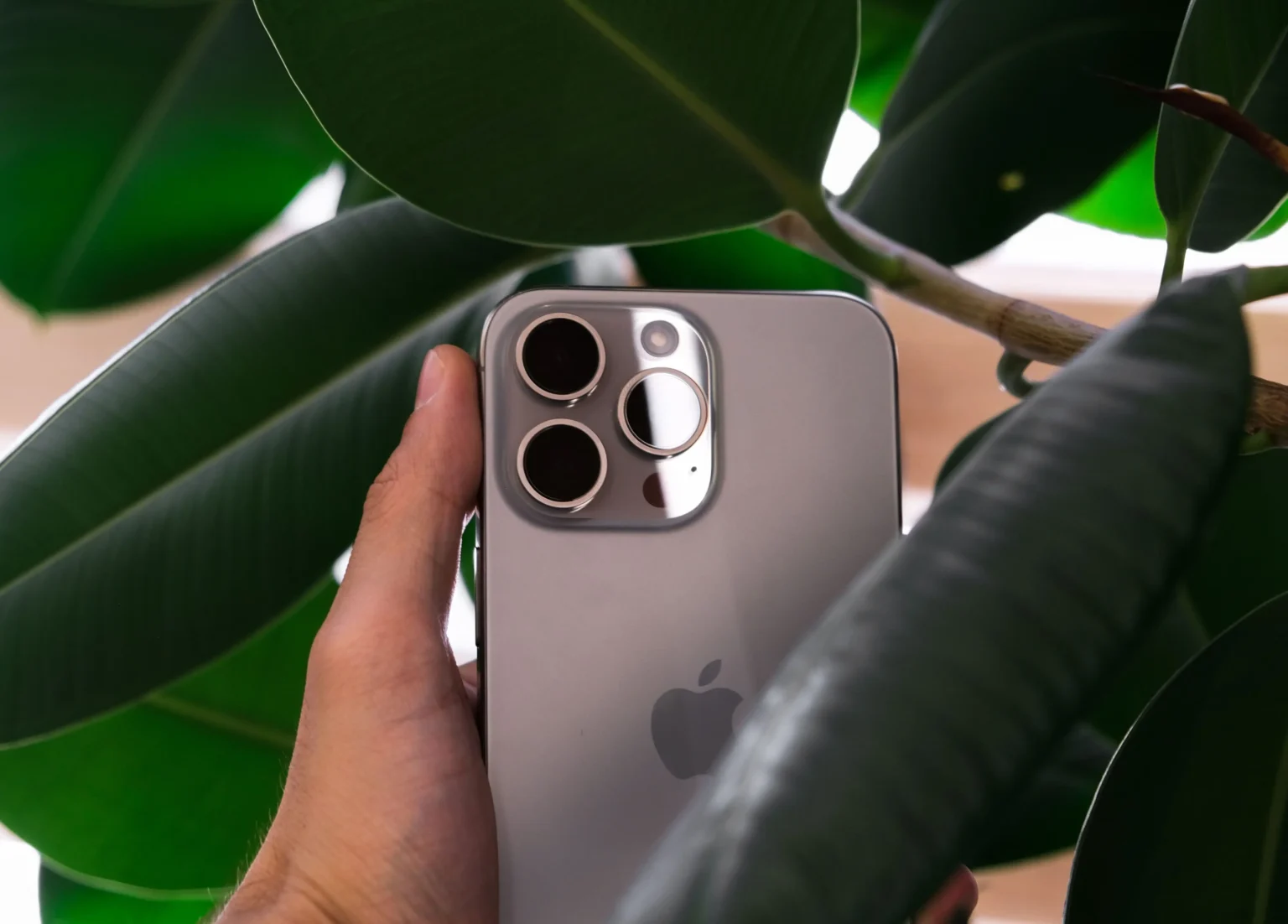iPhone 16 com 30 GB na rede Telekom sai por cerca de R$ 30 mensais na prática