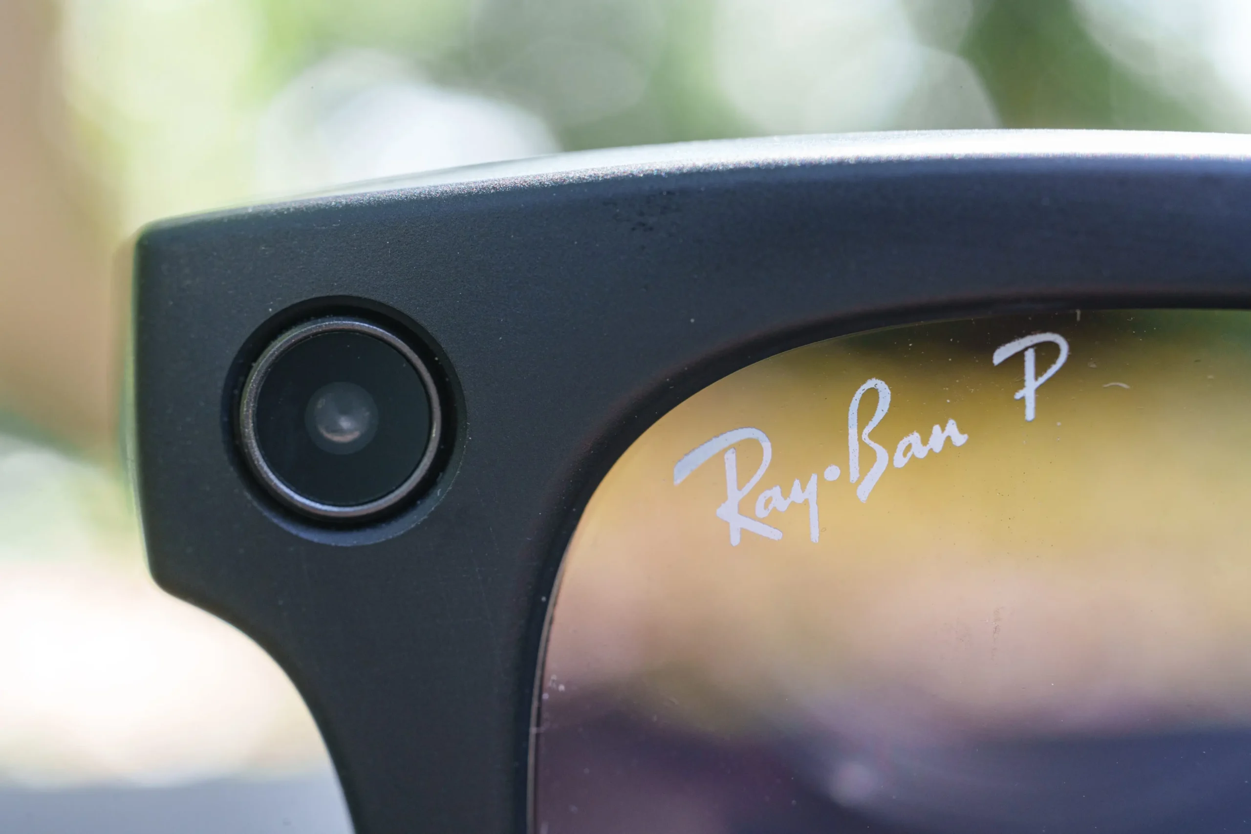Óculos Ray-Ban Meta seguem liberados na Alemanha, mas enfrentam denúncia por privacidade