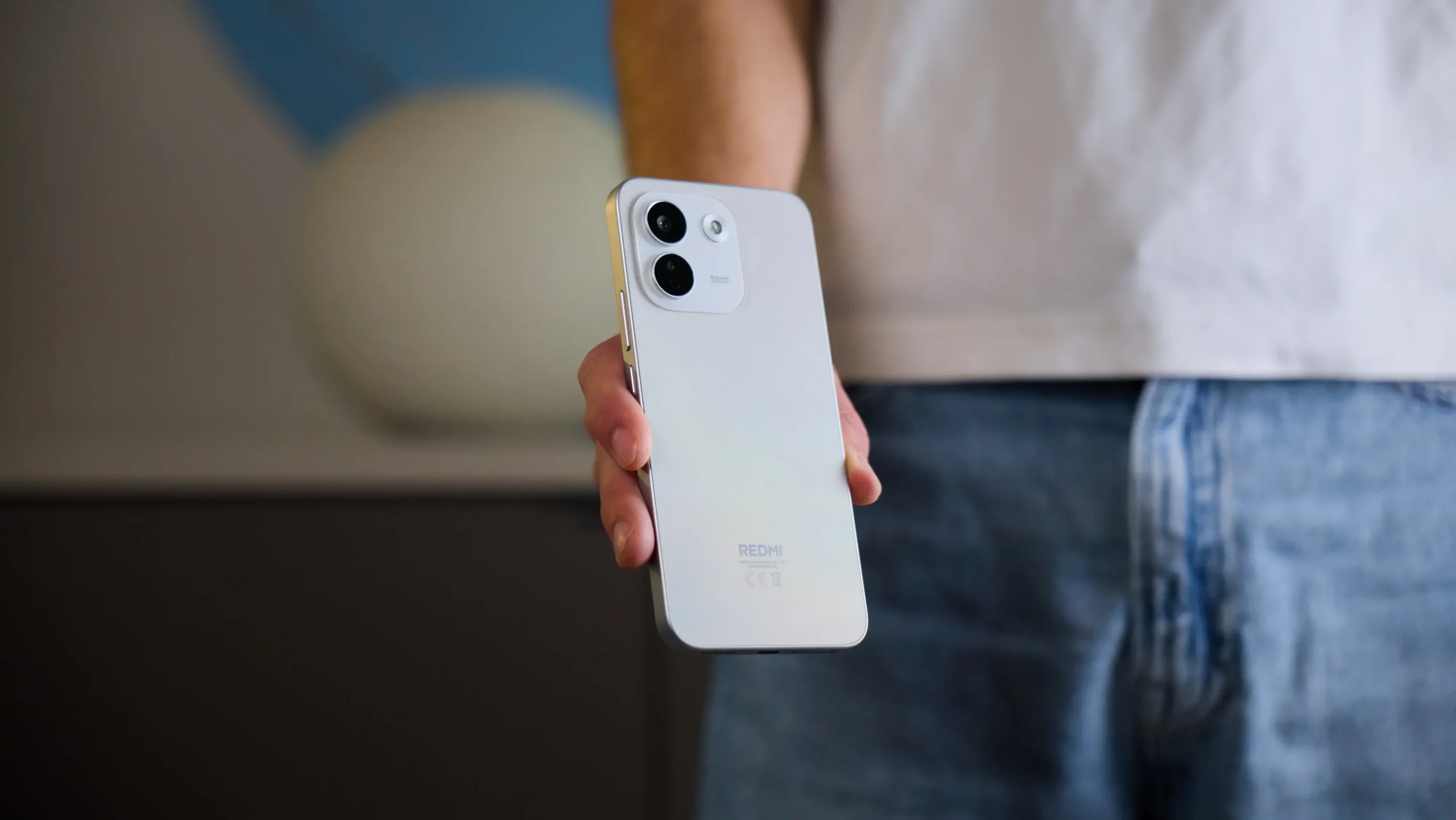 Redmi Note 17 Pro Max chega com bateria gigante e resistência IP69K
