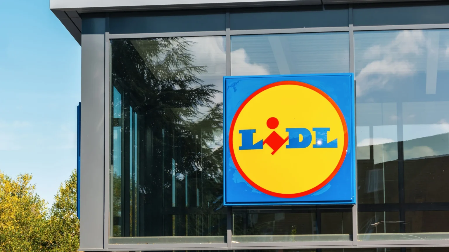 Descontos da Lidl: cafeteira Krups, Airfryer Philips e mais por até 68% de economia